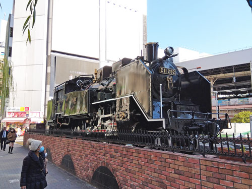 新橋駅前SL広場にある蒸気機関車